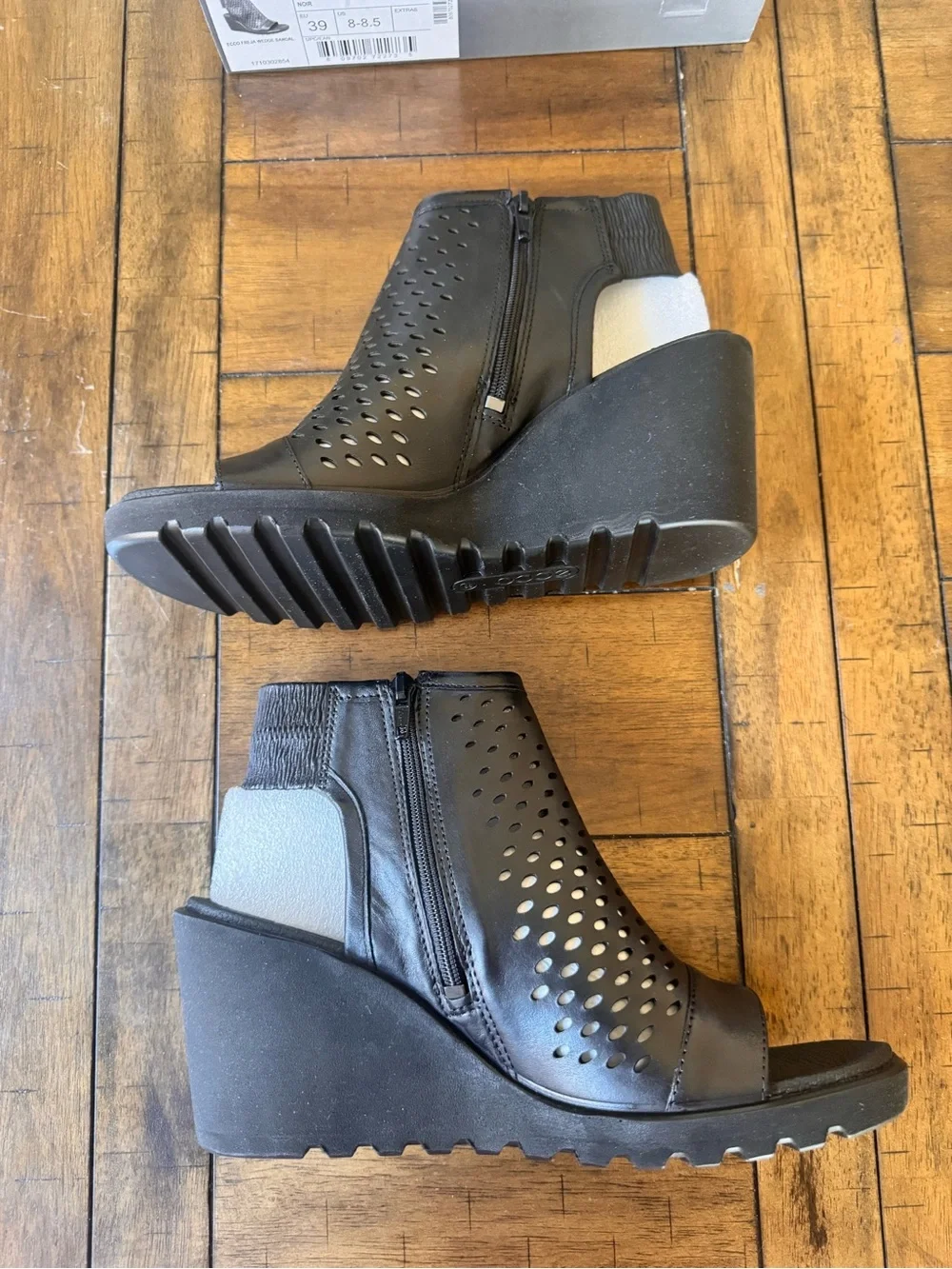 NWB Ecco Brown Perforated Wedge Sandals